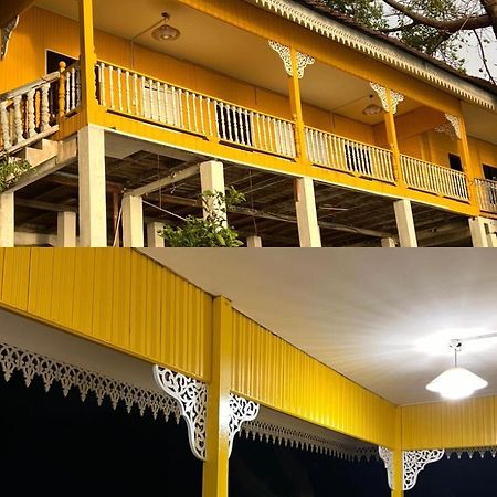 Kayangan Crystal Chalet Kampung Kuala Besut Exterior foto